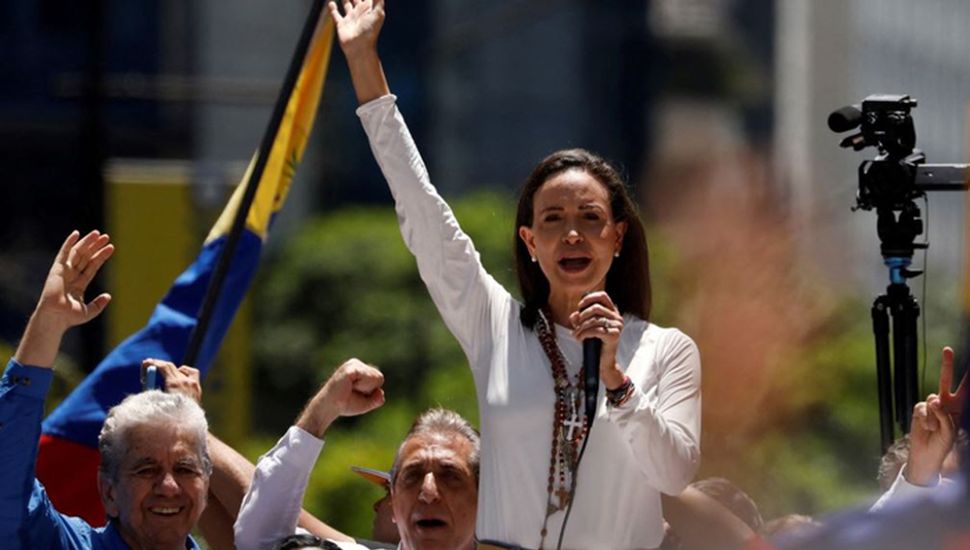 Un mes después de las elecciones Machado encabezó otra marcha