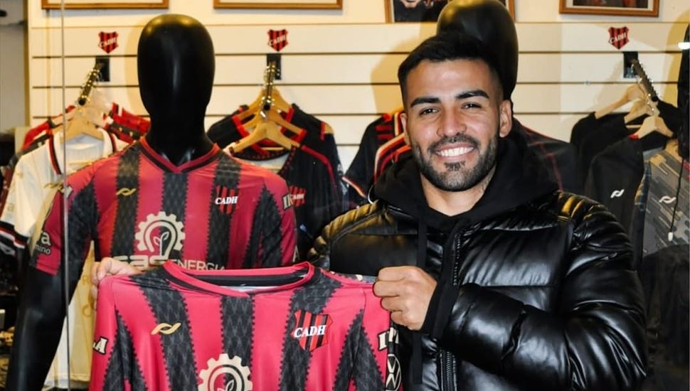 Douglas sumó a Gonzalo Baglivo como nuevo refuerzo