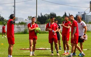 Altas y bajas en Douglas de cara al Federal A temporada 2026