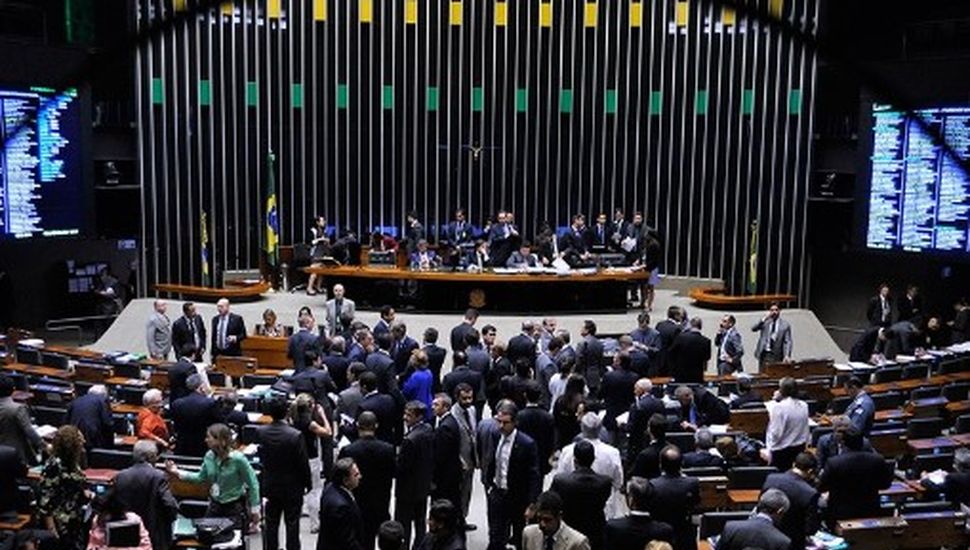 El Congreso aprobó la intervención federal de Brasilia