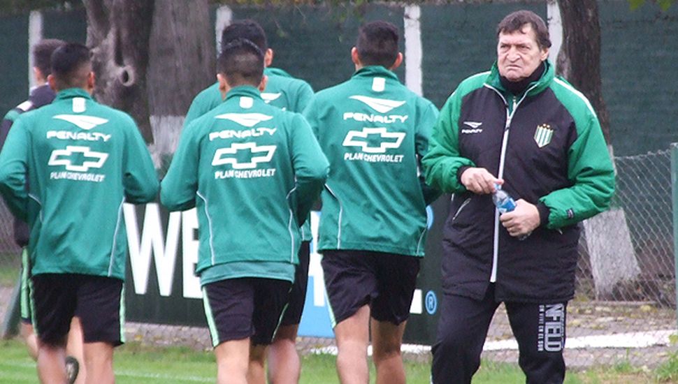 Falcioni asumirá su quinto ciclo en Banfield