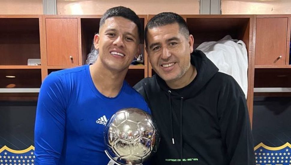 Marcos Rojo: "No es lo mismo que Riquelme esté o no esté"