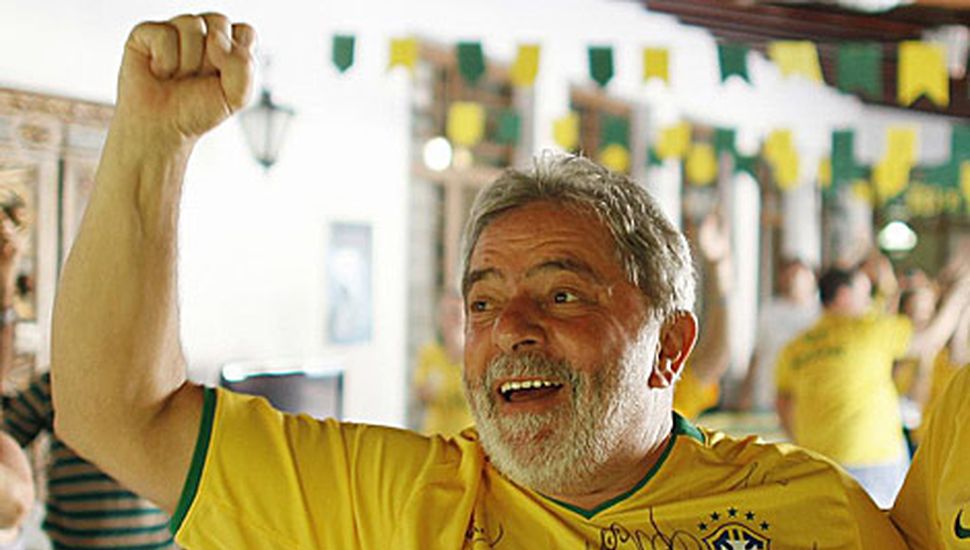 Lula criticó a la selección de Brasil