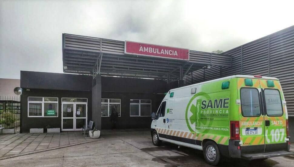 Un joven motociclista perdió la vida tras chocar contra dos camionetas en Pergamino