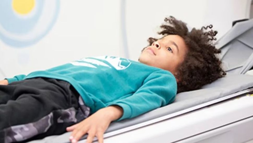 Confirman la relación entre las tomografías computarizadas y el cáncer de sangre en niños