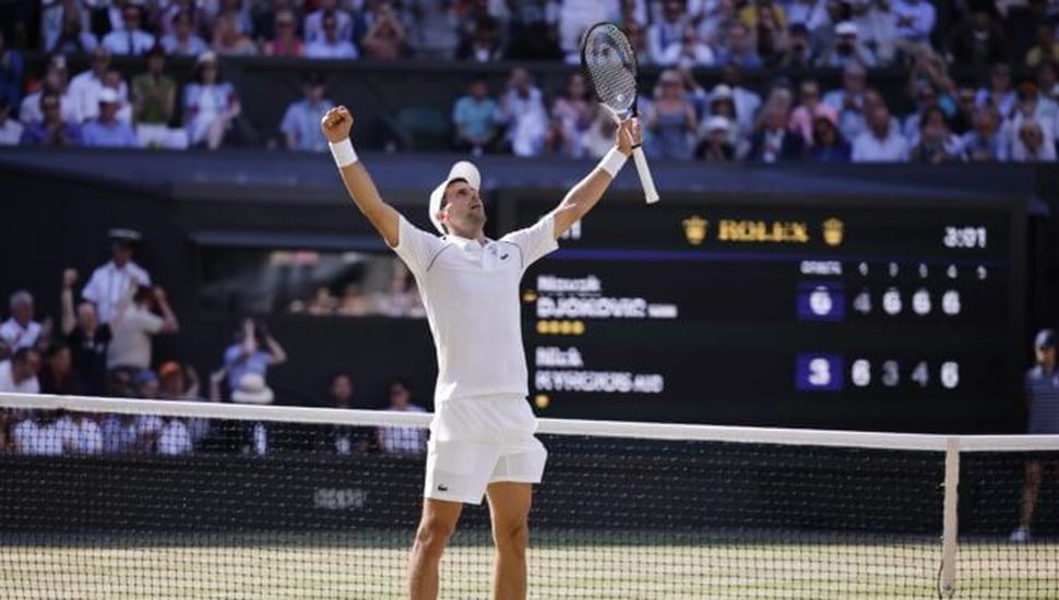 Imparable: Djokovic le ganó la final de Wimbledon a Kyrgios
