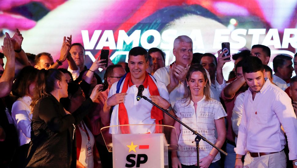 Paraguay: el oficialista Peña se impuso sobre el opositor Alegre en las elecciones