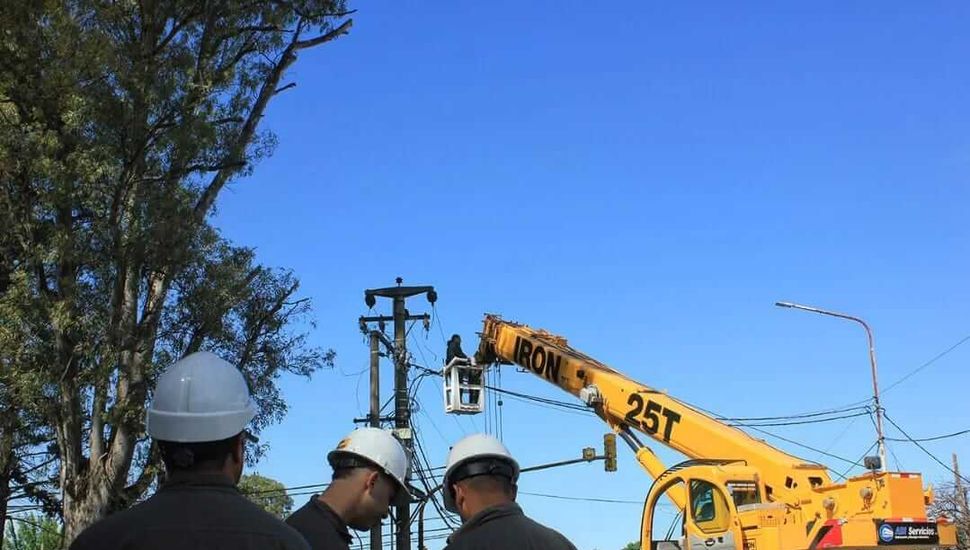 La llegada del calor incrementa el número de salidas de las cuadrillas de guardia de la Celp