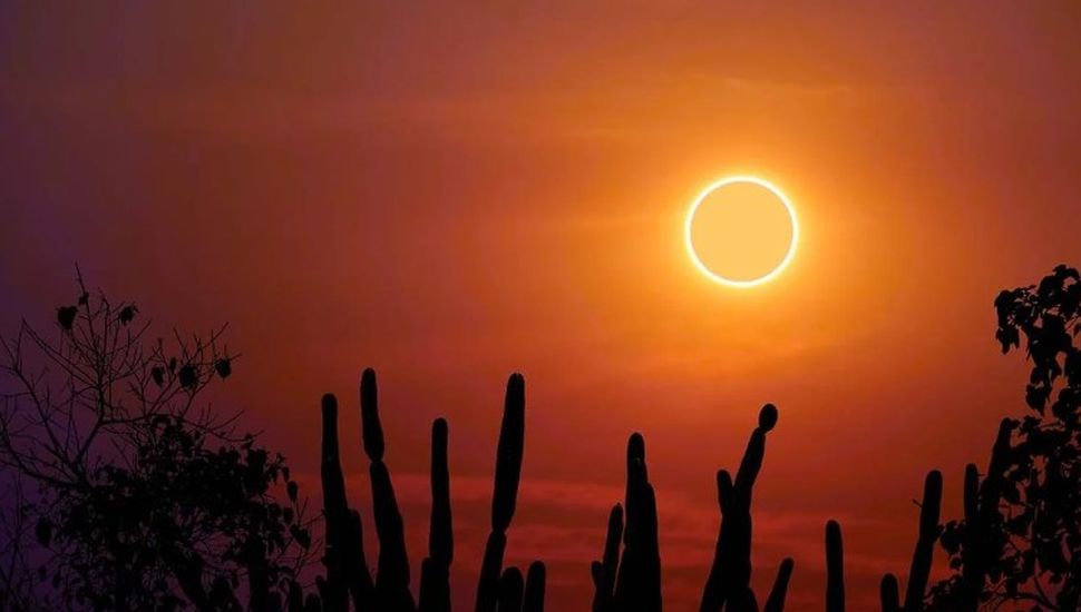 El “Anillo de Fuego”, un hecho astronómico histórico: cuál es el horario y los lugares para verlo