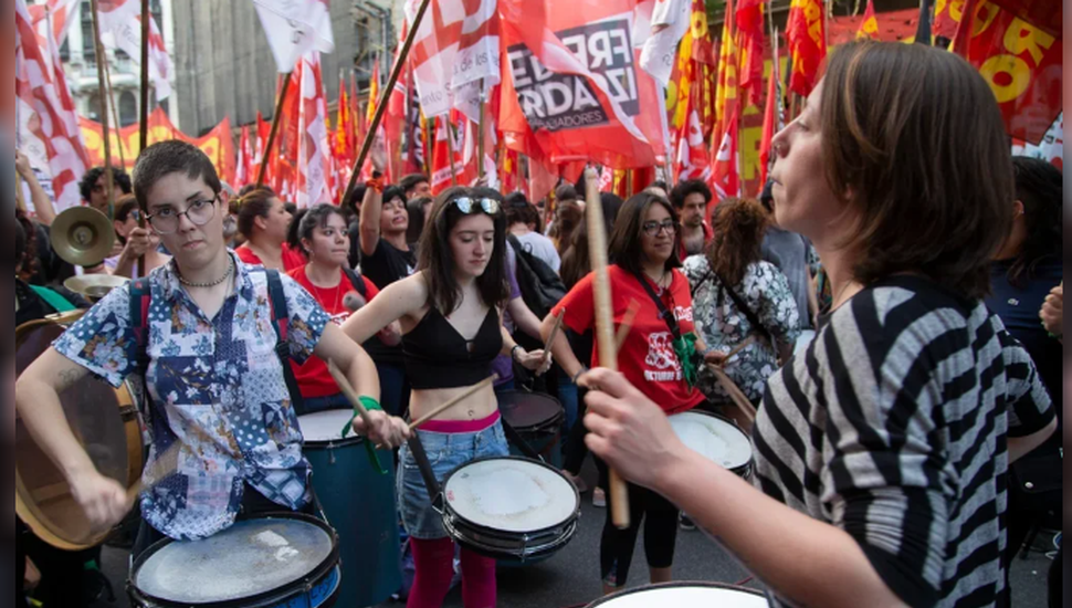 Organizaciones de jubilados, la CGT y movimientos sociales protestarán frente al Congreso