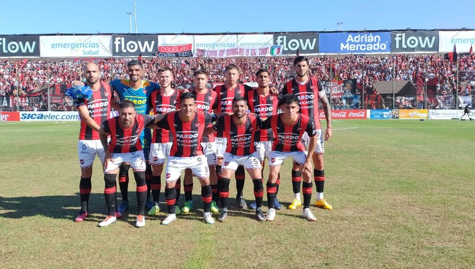 Douglas perdió por penales con San Miguel y se quedó sin ascenso