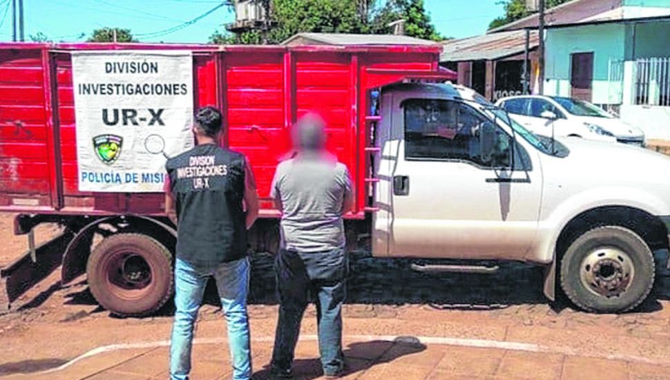 Atropelló, mató a un perro y la Policía lo detuvo