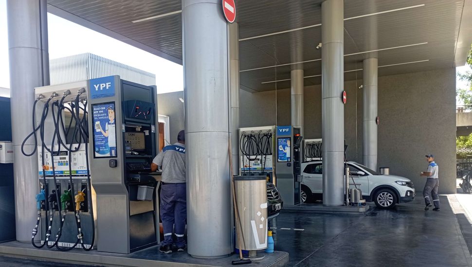 Aumentó el precio del combustible en Pergamino: cuánto cuesta el litro desde hoy