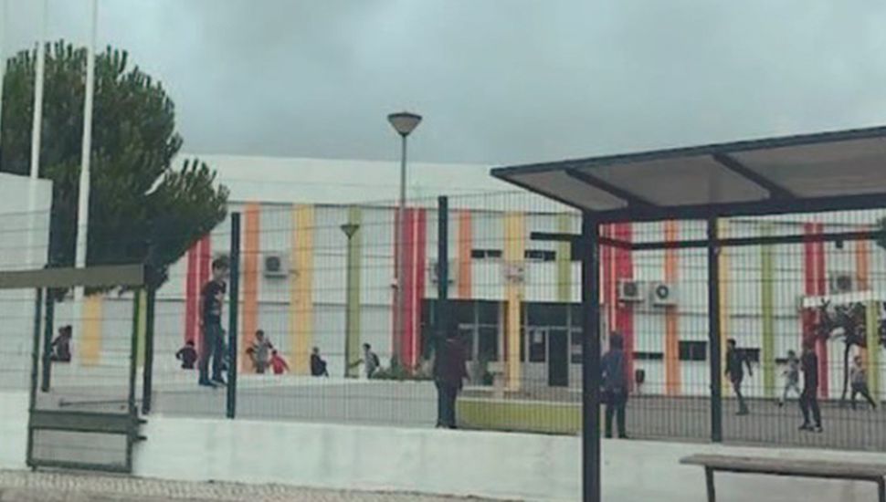 Portugal: Un chico de 12 años apuñaló a 6 compañeros de escuela