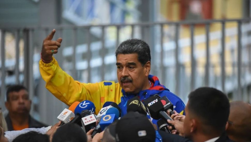 Maduro ordenó retirar todo el personal de las embajadas