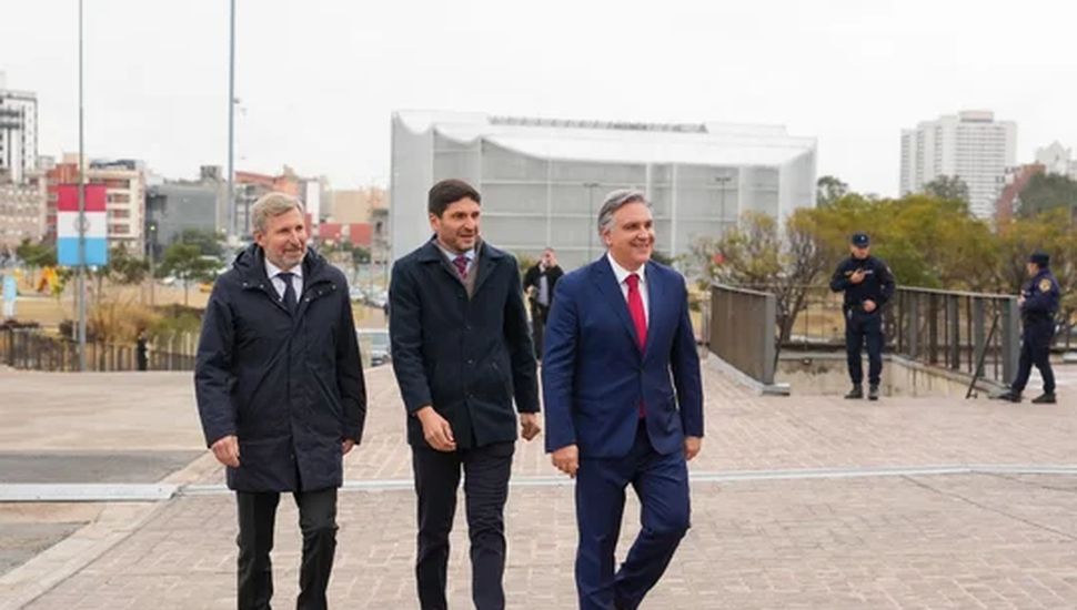 Gobernadores reclamaron “más federalismo” y el fin de las retenciones al campo