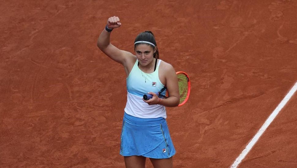 Gran triunfo de Julia Riera para meterse en el cuadro principal de Roland Garros