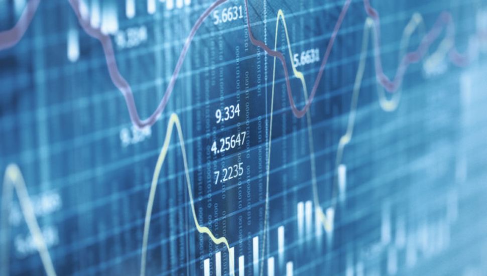 Los mercados analizan el impacto de la devaluación que aplicará Milei