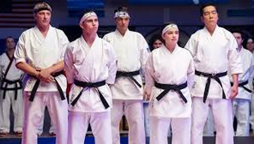 Termina “Cobra Kai” pero no es el final para la saga de “Karate Kid”