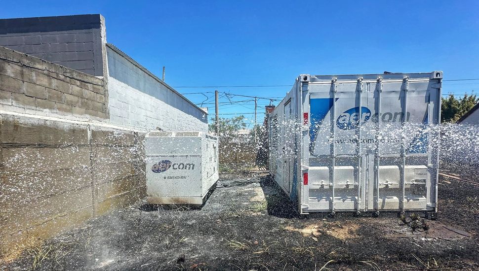 La explosión de un transformador está afectando el suministro de agua en varios barrios de Pergamino