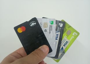 Crecen los reclamos por tarjetas de crédito en Pergamino