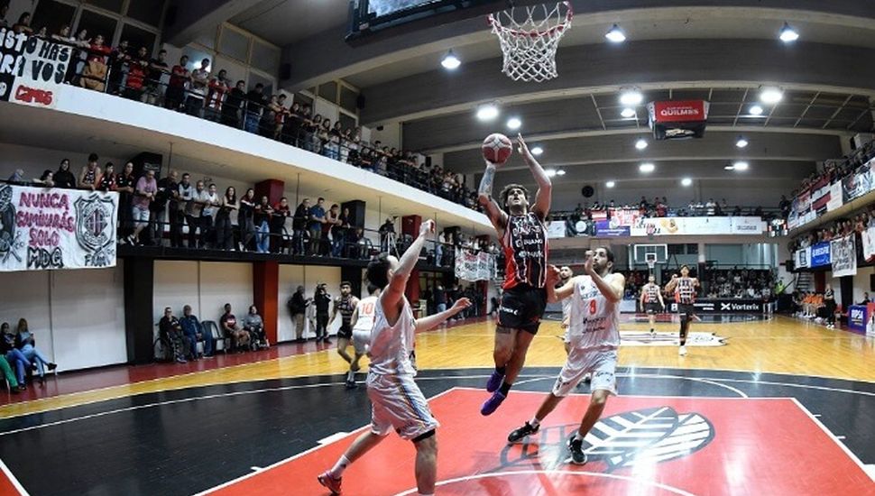 Pergamino Básquet perdió ante Quilmes en Mar del Plata