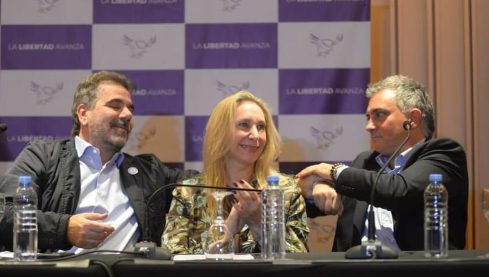 A contrarreloj y con tensión, el PRO y La Libertad Avanza negocian las listas bonaerenses