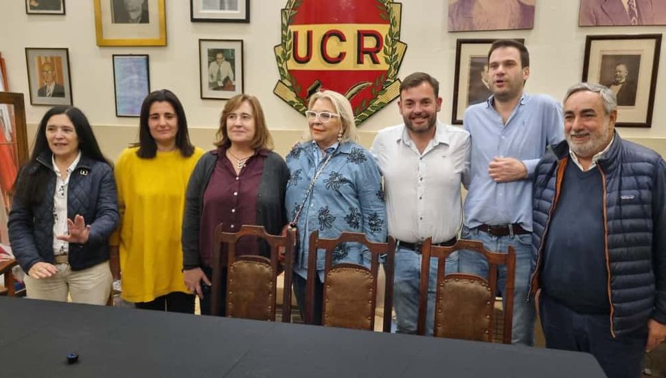 Elisa “Lilita” Carrió estuvo en Rojas junto a otros referentes provinciales