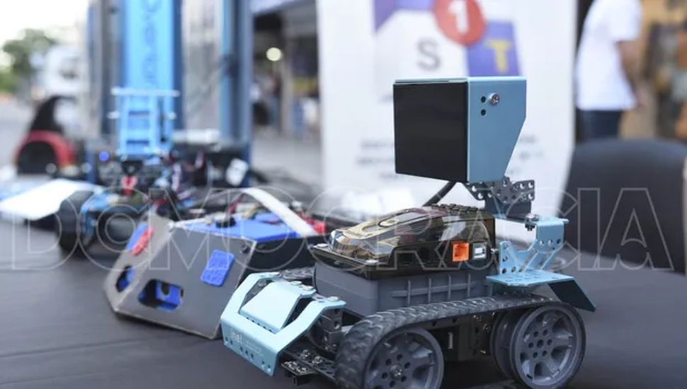 Brindarán un curso de robótica para los niños de Rojas