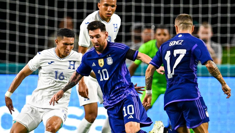 Argentina goleó a Honduras por 3 a 0