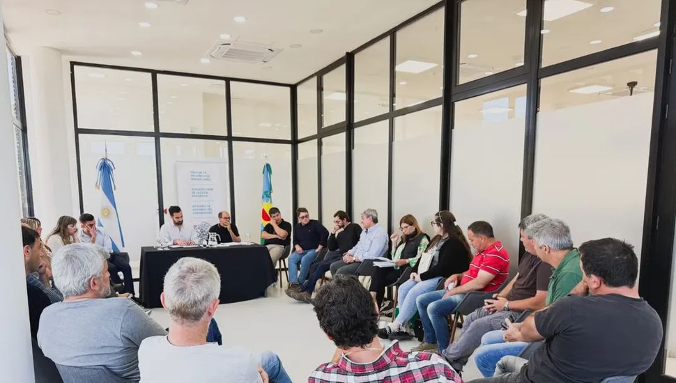 Reunión para abordar la situación hídrica y el estado de los caminos rurales bonaerenses