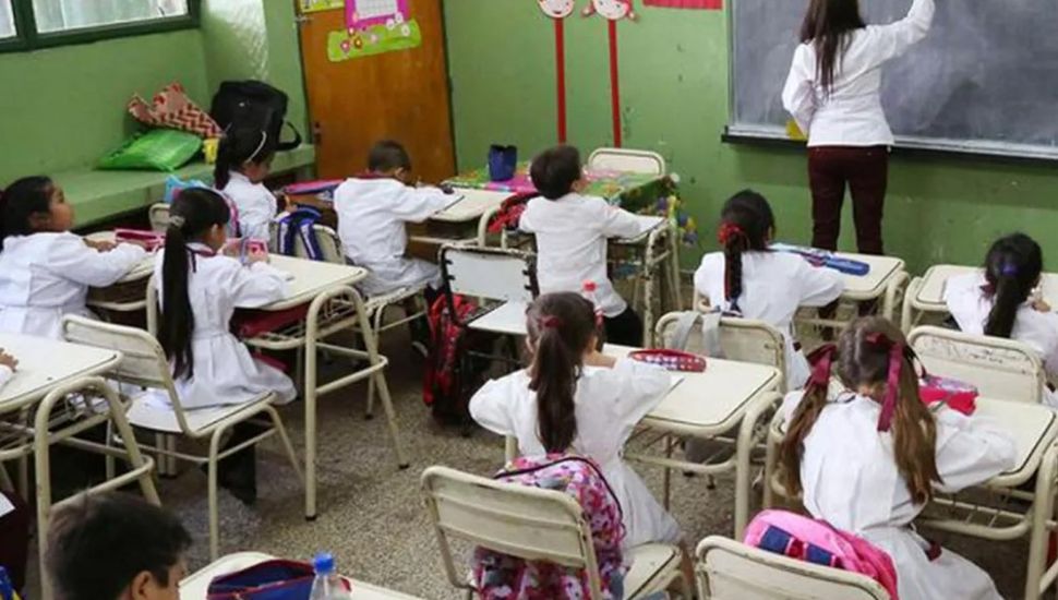 Seis de cada diez escolarizados en el país son pobres