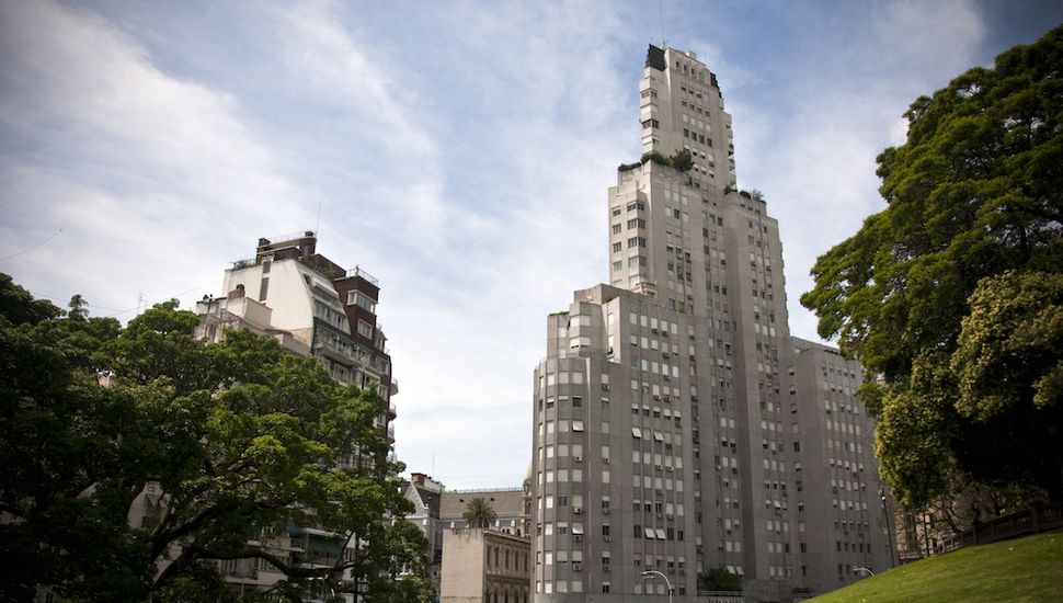 El penthouse de Corina Kavanagh, emblema de la arquitectura porteña, busca nuevo dueño