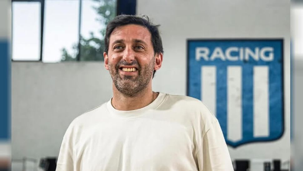 Milito asumió la presidencia de Racing