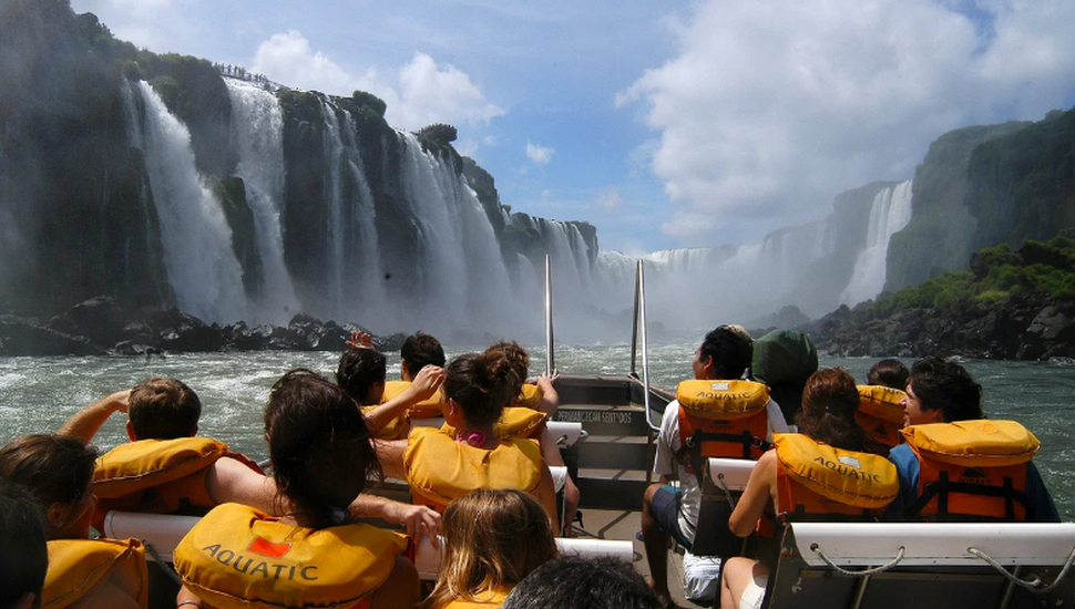 El Gobierno armó un fin de semana largo para el 12 de octubre a través de un decreto