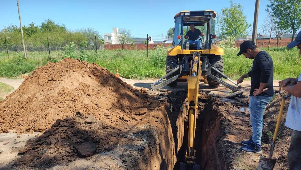 Comenzó una importante obra cloacal en Rojas