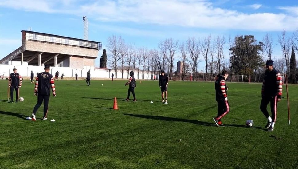 Douglas Haig, con la mente puesta en Unión de Sunchales