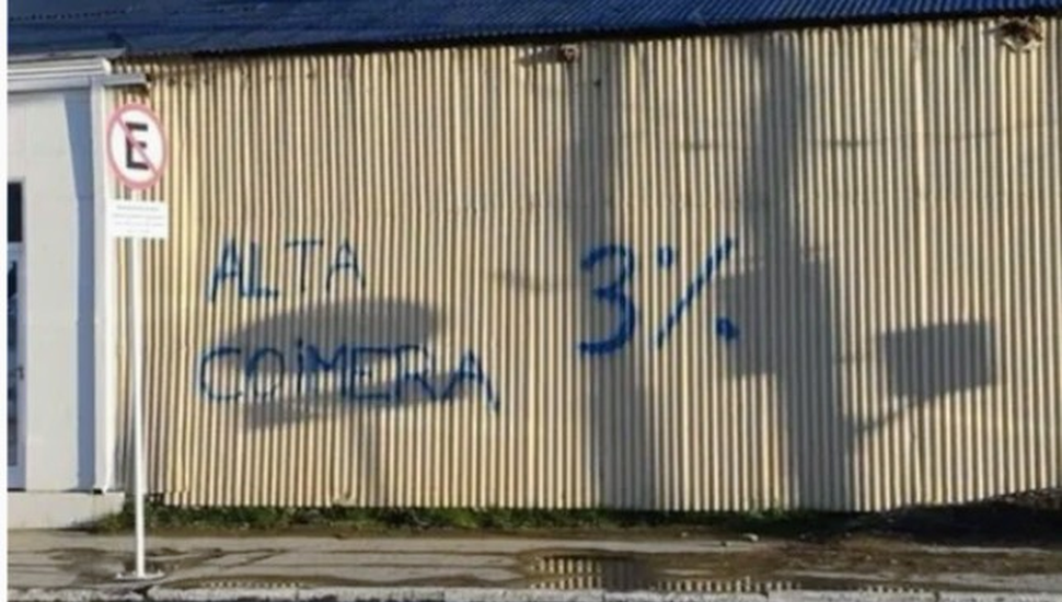 Milei suspendió la caminata en Ushuaia por baja convocatoria y  protestas