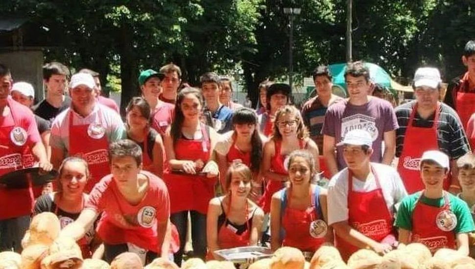 Rafael Obligado vive la edición 54° de la Fiesta Provincial de la Galleta