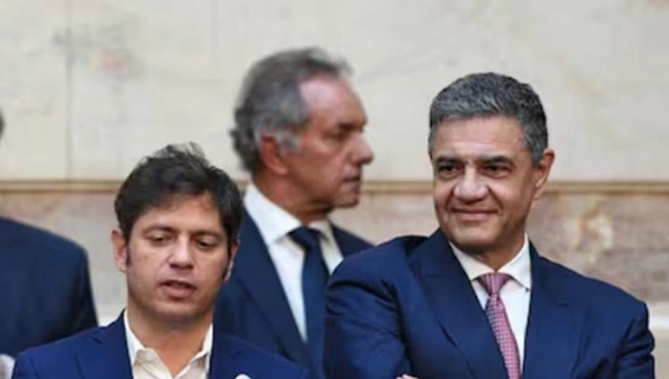 Macri y Kicillof miran con expectativa las encuestas