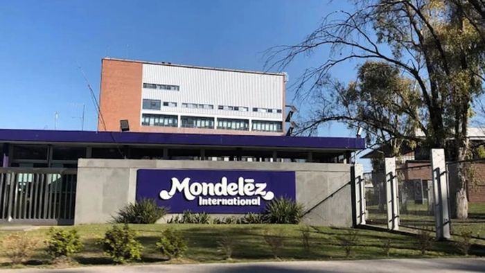 Una alimenticia detuvo su producción por falta de consumo