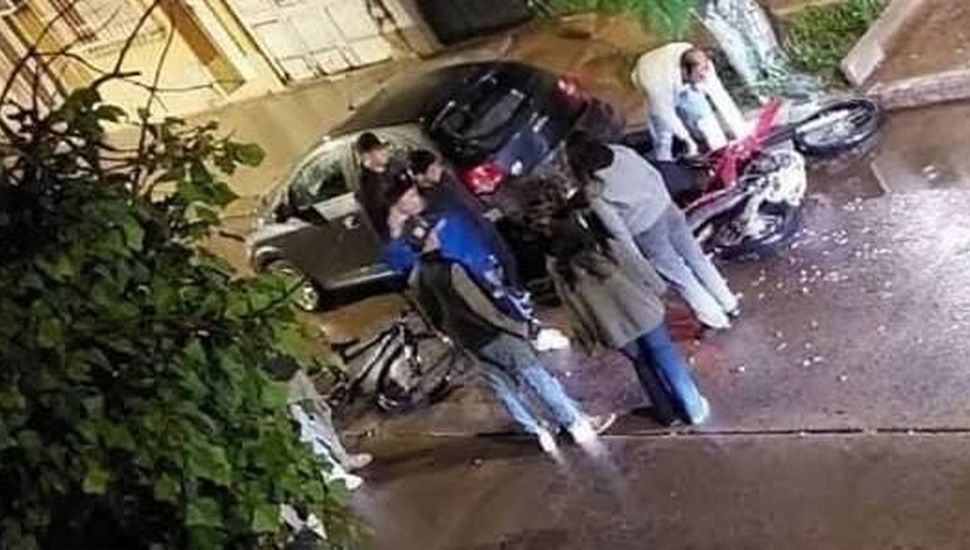 Madrugada accidentada en Rojas: dos personas hospitalizadas