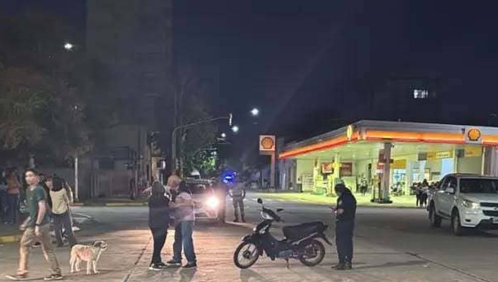 Una mujer sufrió heridas de consideración tras ser embestida por una motocicleta en Colón