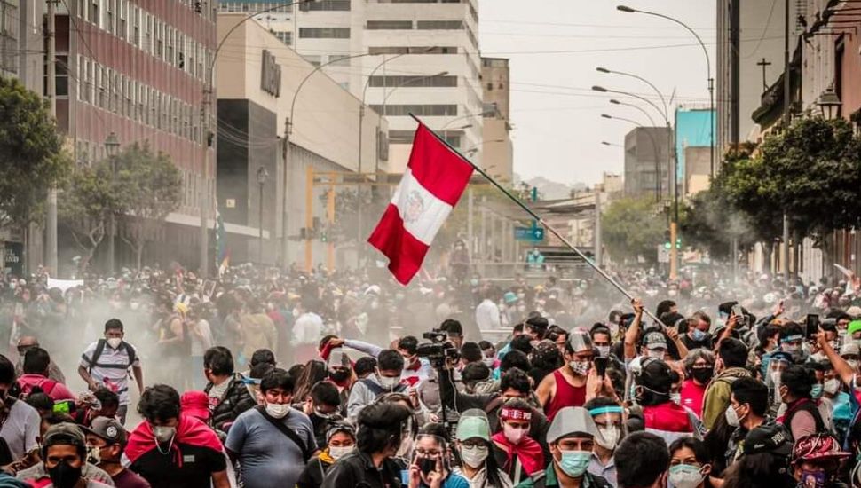 Perú: Castillo anunció la disolución del Congreso y convocó a elecciones