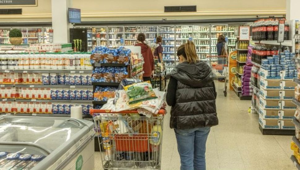 Las ventas cayeron 9,3% en los supermercados durante marzo