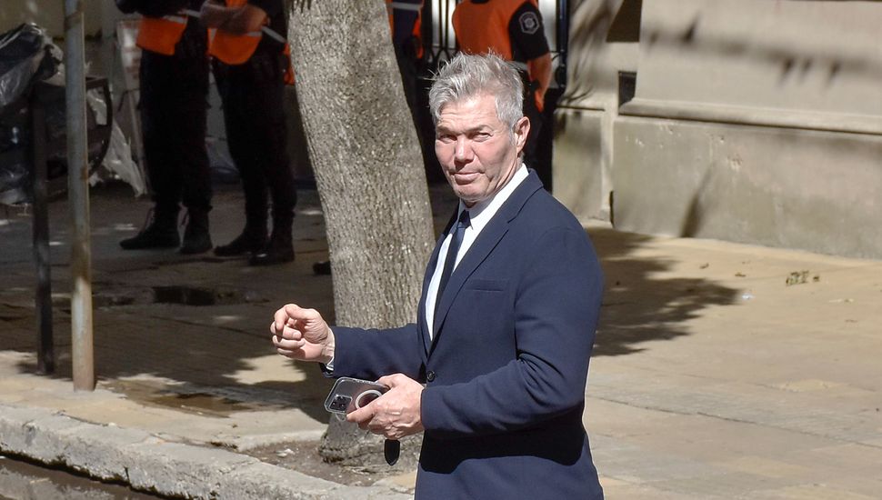 Sorpresa por la elección de Burlando: sacó más votos que Randazzo en Provincia