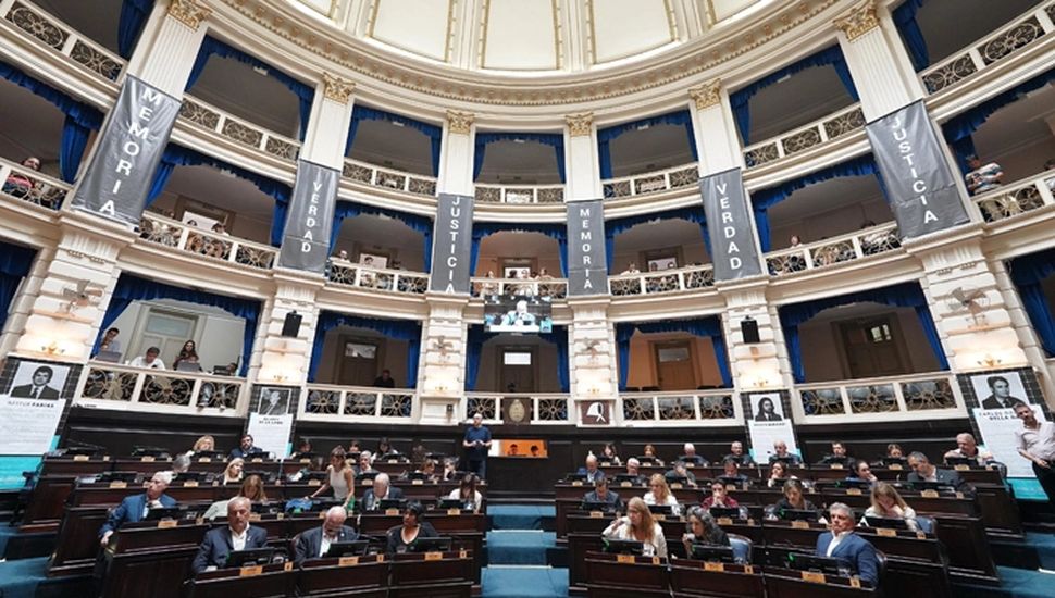 Legislatura bonaerense: se alarga el debate por el endeudamiento