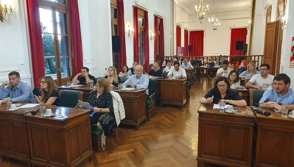 Concejales de JxC le piden a la Provincia la suspensión del uso de celulares en las unidades penitenciarias