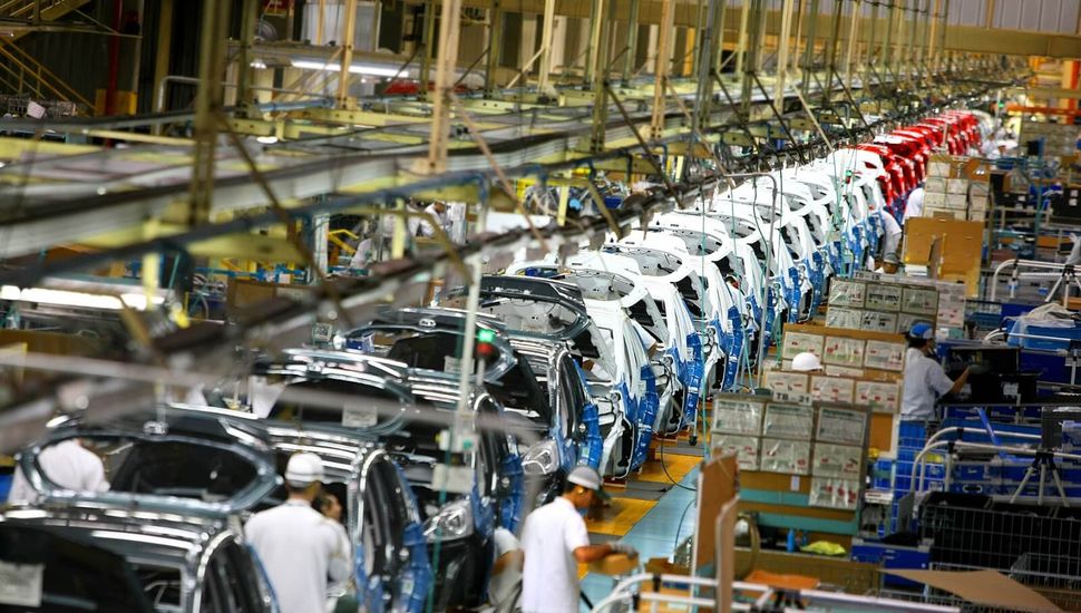 El derrumbe de la industria no tiene freno