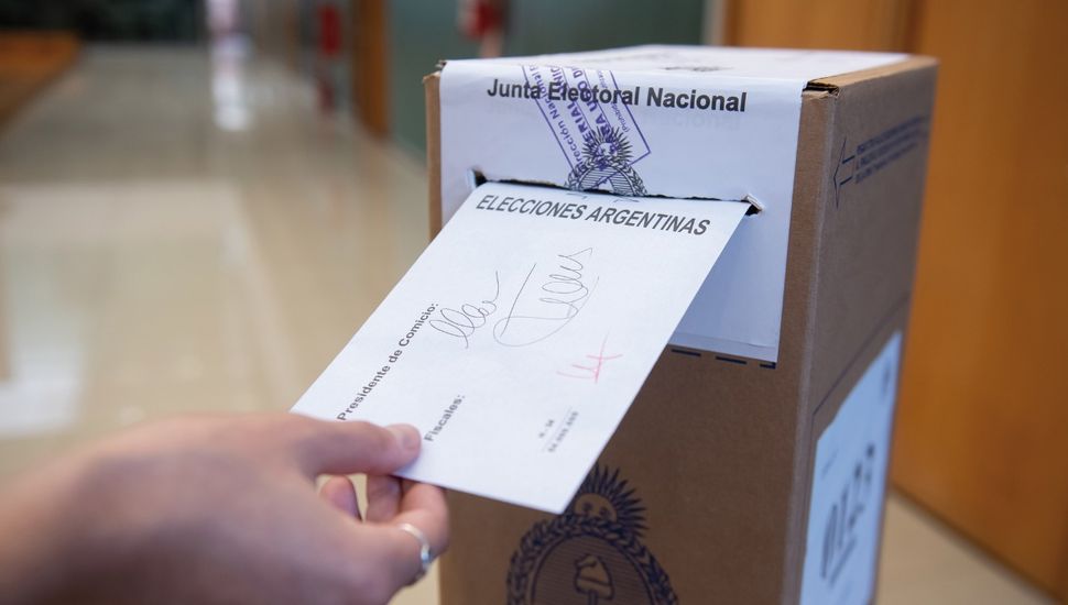 La Justicia Electoral advirtió que La Libertad Avanza no entrega suficiente cantidad de boletas